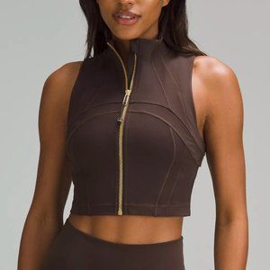 New with tags! Lululemon Define Cropped Full-Zip Tank Top, espresso color size 6